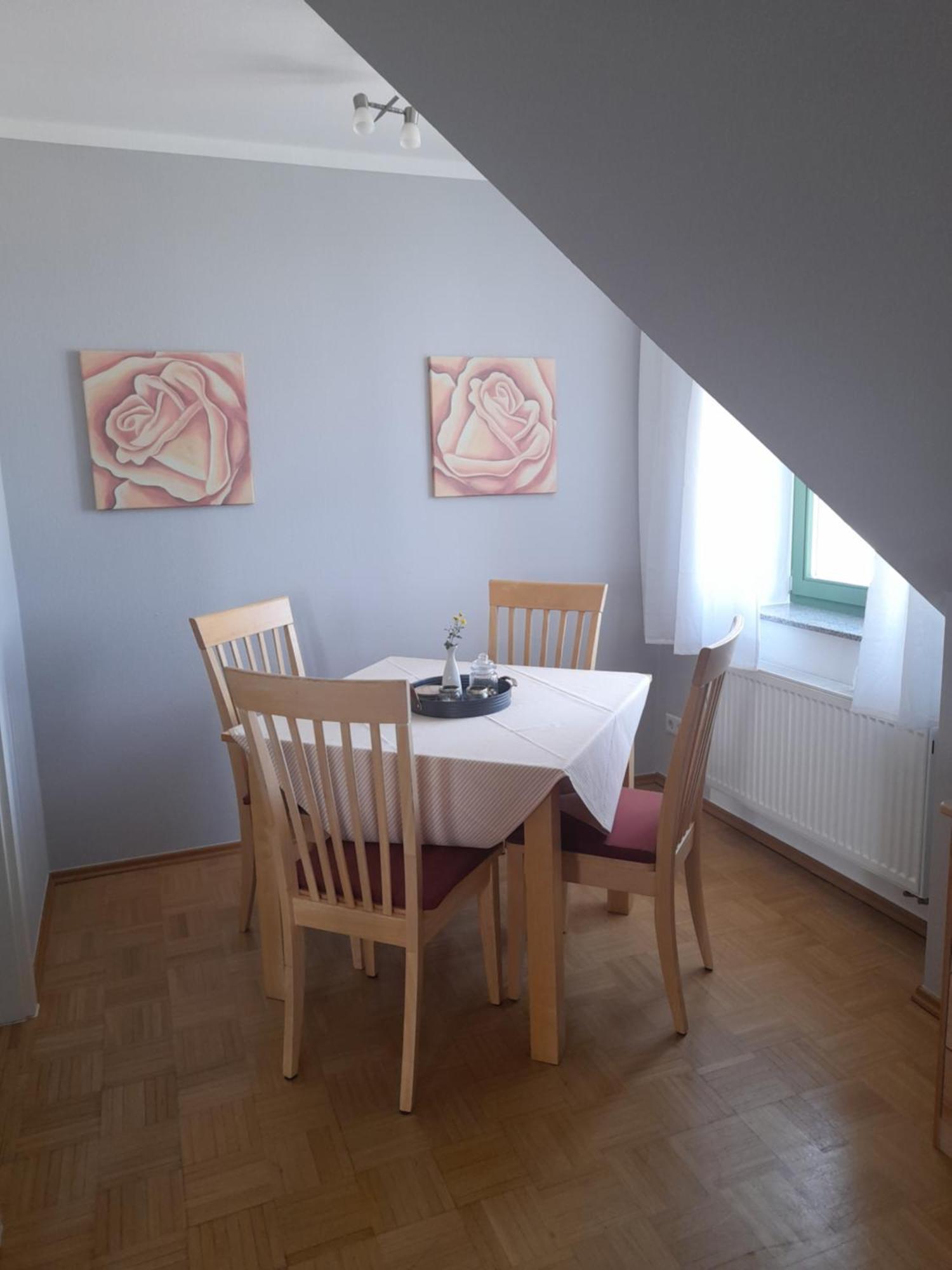 Burghof Ferienwohnungen Goerlitz Quarto foto